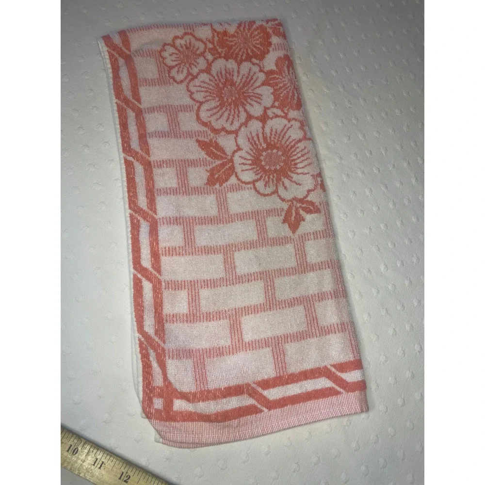 Vintage West Germany 100% Cotton Hand Towel Coral Pink Floral Brick Pattern 33